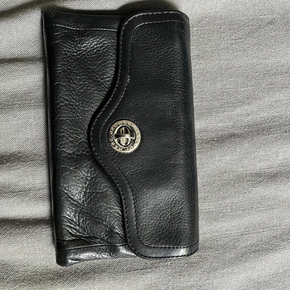 Marc Jacobs Black Pebbled Leather Wallet